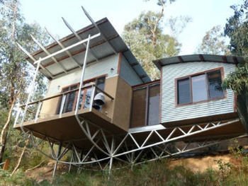 The Odd Frog Hotel Брайт Екстериор снимка